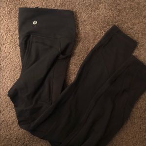Black lululemon leggings